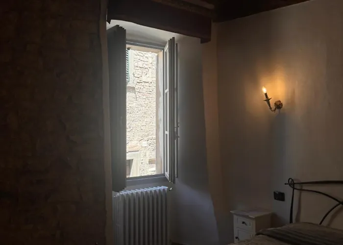 In Centro 게스트하우스 구비오